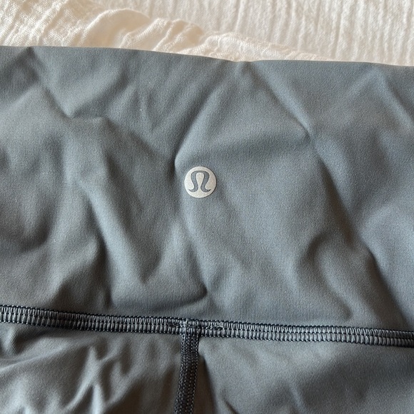 Teal/grey lululemon leggings size 4 - Picture 6 of 7